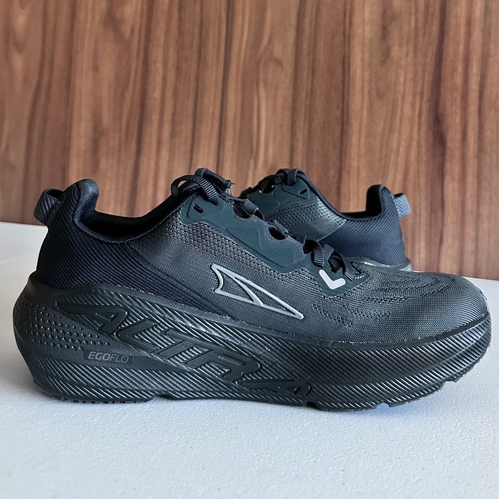 NWT. Women's Forward Via-Black/Black Size 7 - Picture 10 of 14